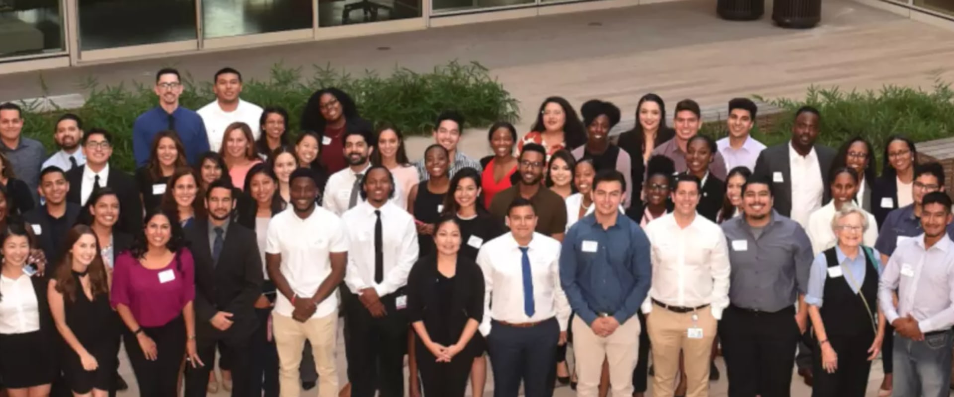 Networking with Medical Professionals Through Alumni Networks and Associations