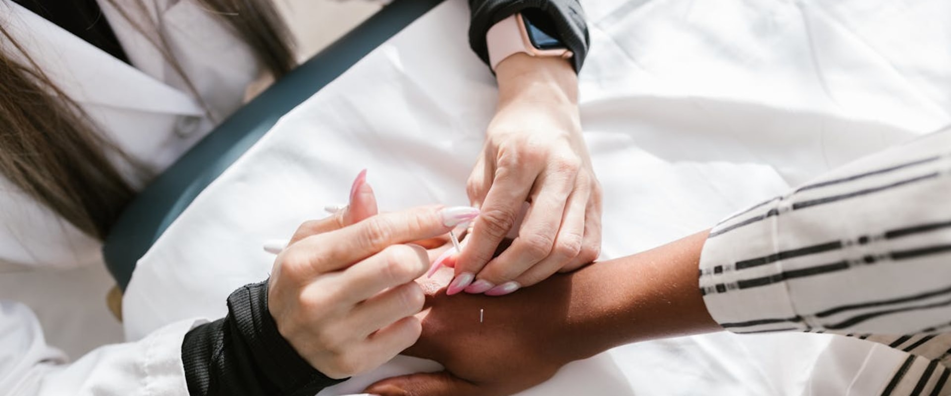 Bridging Expertise: The Synergy Between Las Vegas Dry Needling Clinics And Medical Professional Networking Events